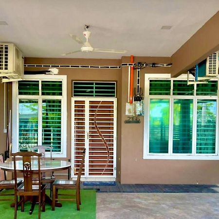St2166 Arfa Permata Homestay Kampong Solok Екстер'єр фото